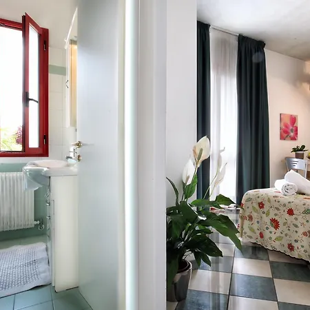 Daina Aparthotel