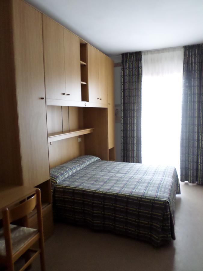 Daina Aparthotel